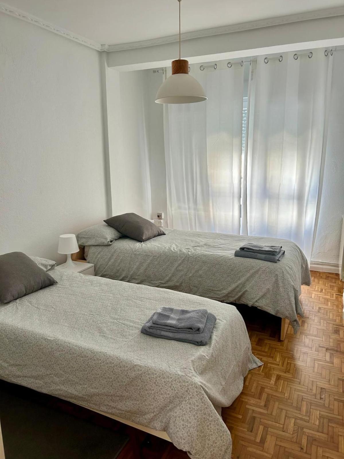 Piso Reformado En El Centro De Santander Apartment Ngoại thất bức ảnh